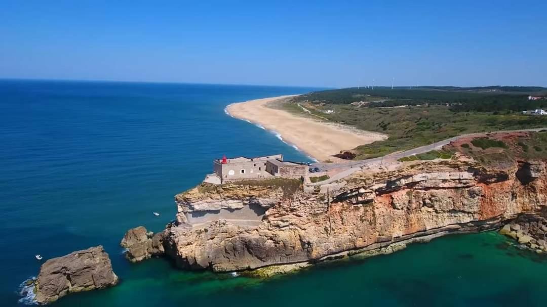 Apartamentos Bela Vista Nazaré Exteriör bild